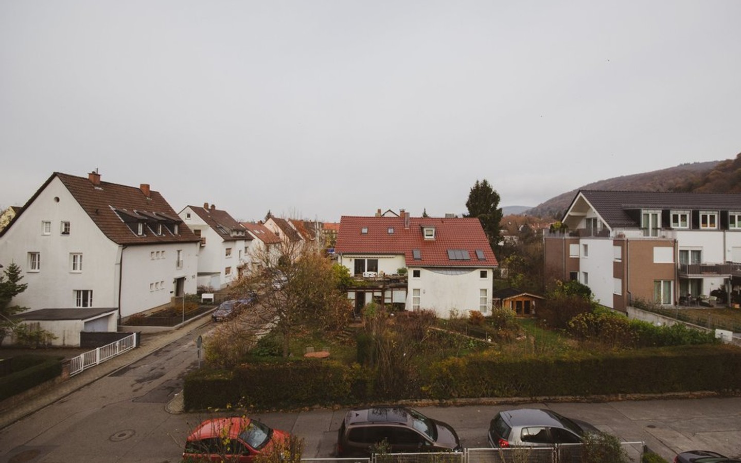 Blick vom Wohnzimmer - Gemütliche Dachgeschoßwohnung in ruhiger Wohnlage