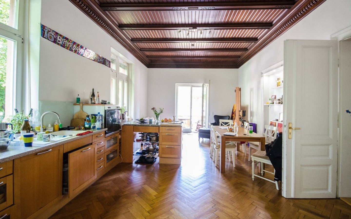 Wohnzimmer - Einfach malerisch:  Wohnen am Neckar mit Schloßblick und eigenem Garten