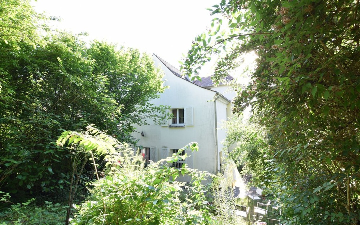 Rückansicht - Heidelberg-Handschuhsheim: Freistehendes Einfamilienhaus in Top Lage von Heidelberg (Bergstraße)