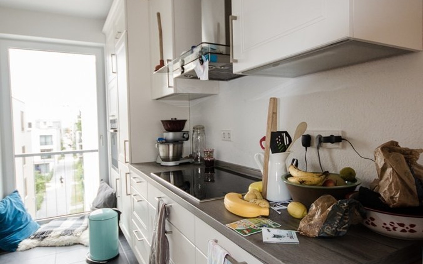Küche - Platz für die Familie:  Moderne Vierzimmerwohnung mit Balkon