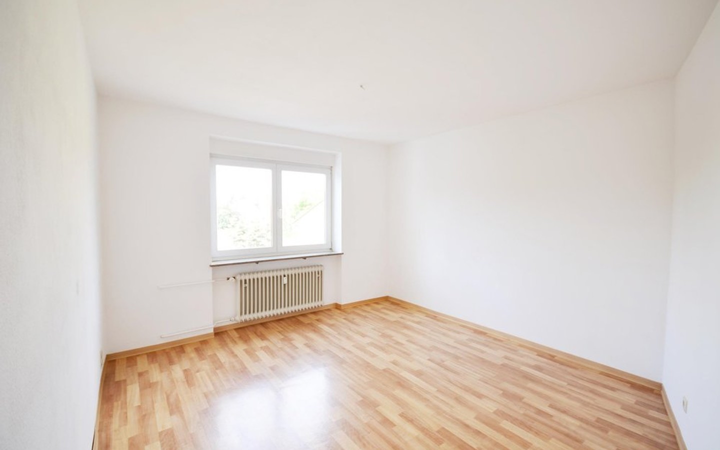 Schlafzimmer - Heidelberg-Wieblingen: 2-Zimmerwohnung mit Balkon und gelungener Raumaufteilung