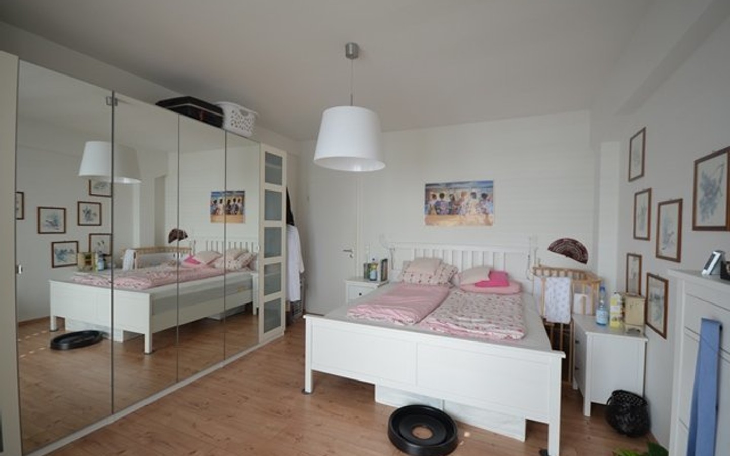 Schlafzimmer - Charmates Kleinod in HD - Handschuhsheim: moderne 2 Zimmermaisonettwohnung mit großer Dachterrasse