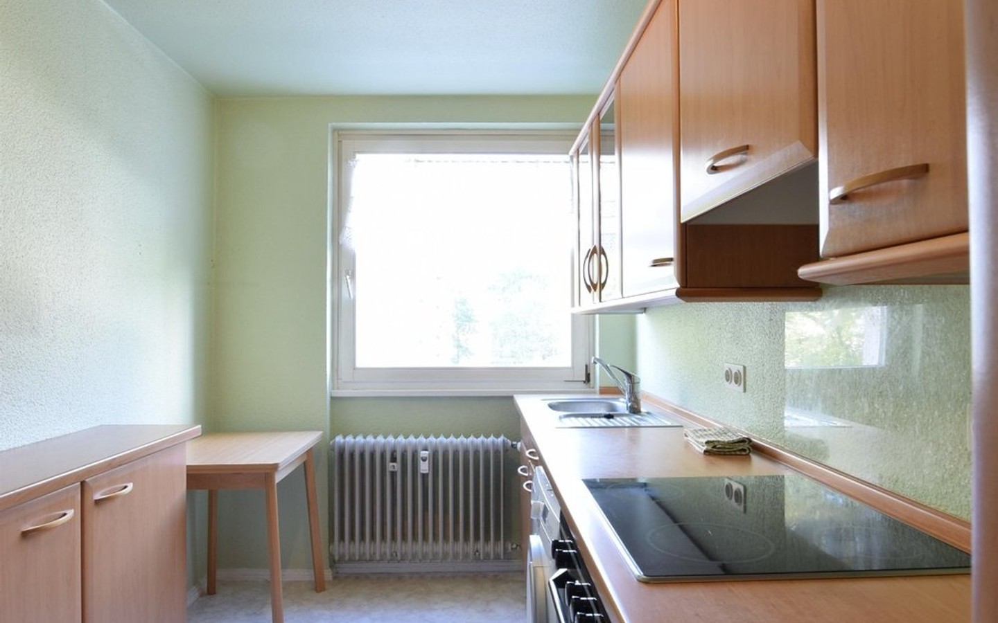 Küche - Heidelberg-Handschusheim: Großzügige und helle Dreizimmerwohnung in ruhiger, gewachsener Lage