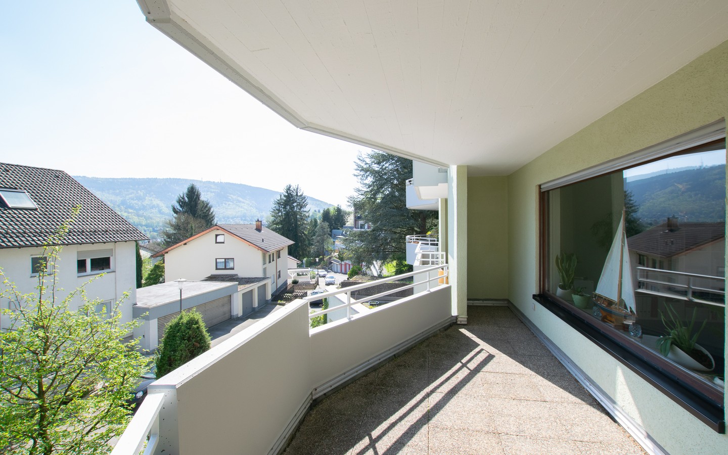 Balkon - HD-Ziegelhausen: Tolle 2 Zimmerwohnung mit riesigem Balkon