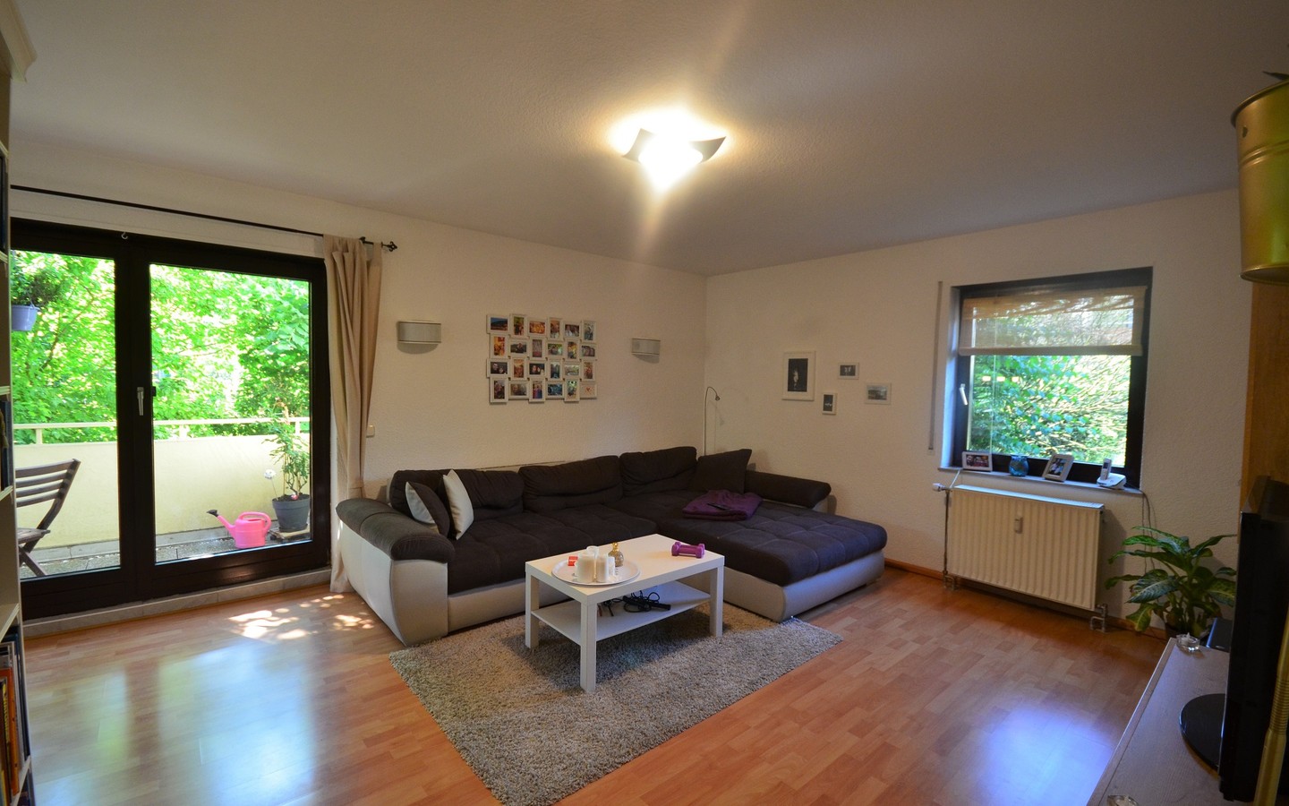 Wohnzimmer - Krebs Immobilien: Eppelheim (Hildastraße): Sehr schöne Zweizimmerwohnung in zentraler Lage