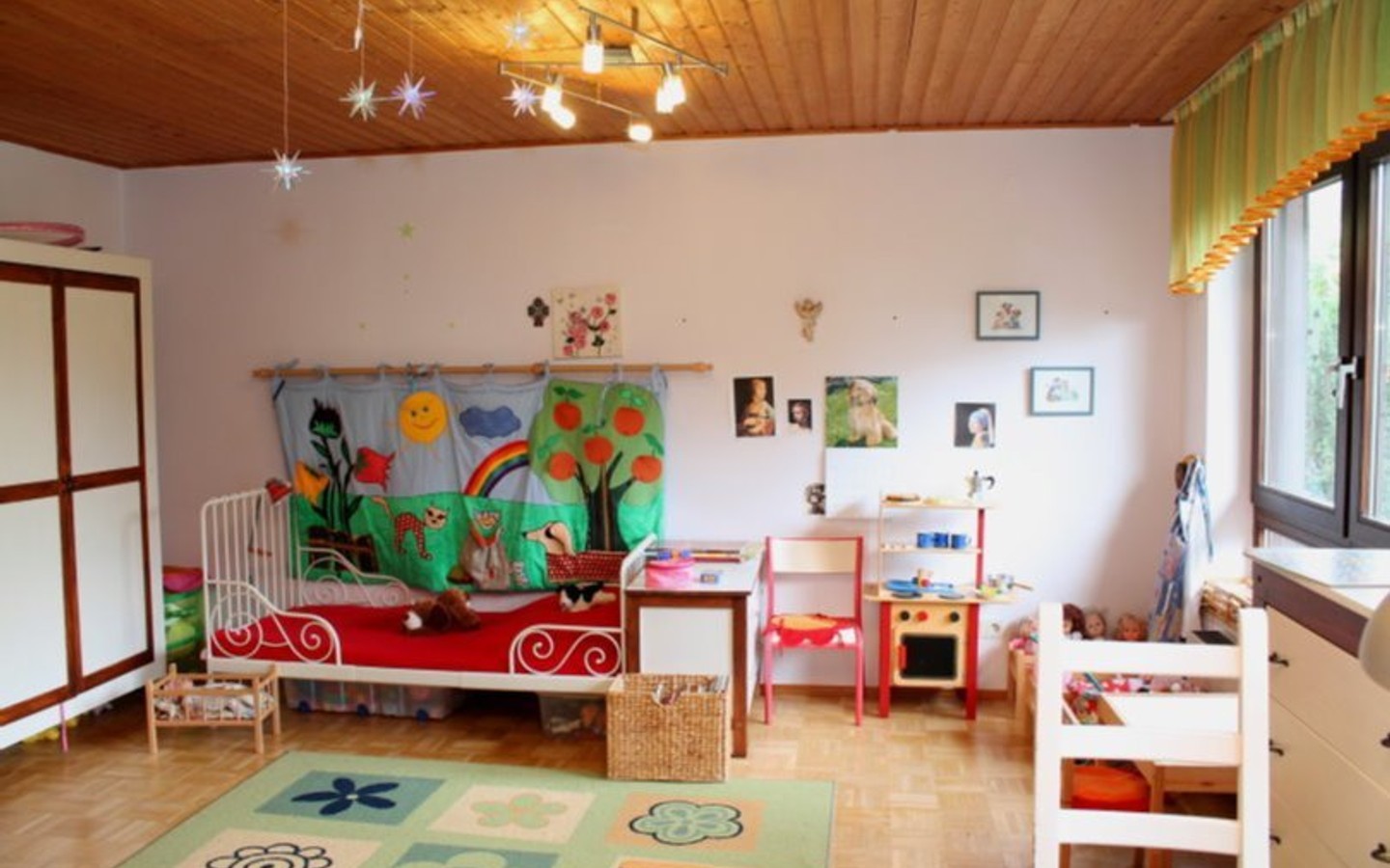 Kinderzimmer linke Seite - Viel Platz für die Familie ! HD-Wieblingen (Richard-Kuhn-Str.)