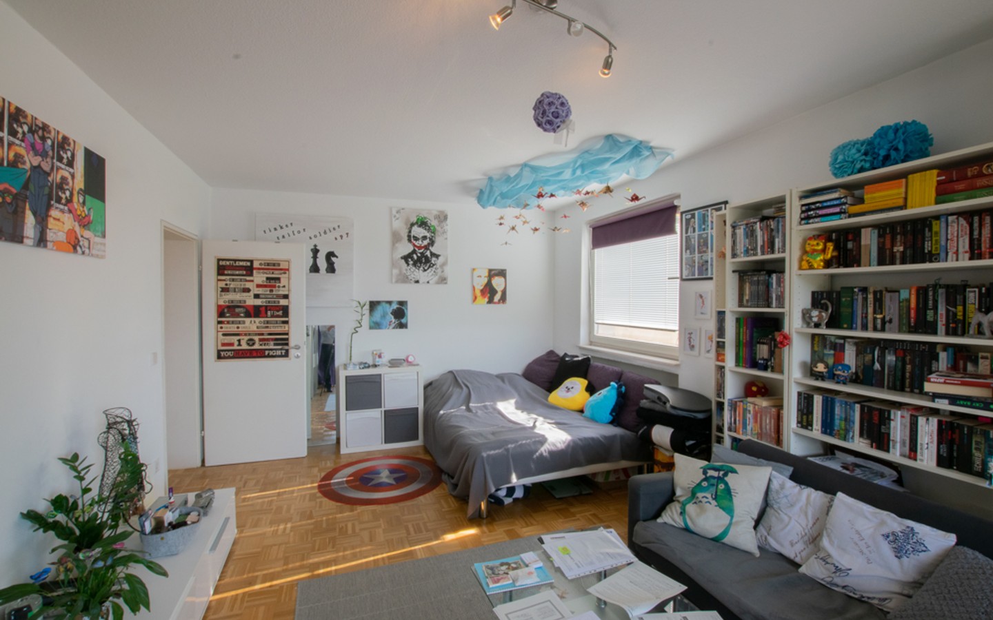 Wohnzimmer - HD-Handschuhsheim: Geräumige Zweizimmerwohnung in fantastischer Aussichtslage