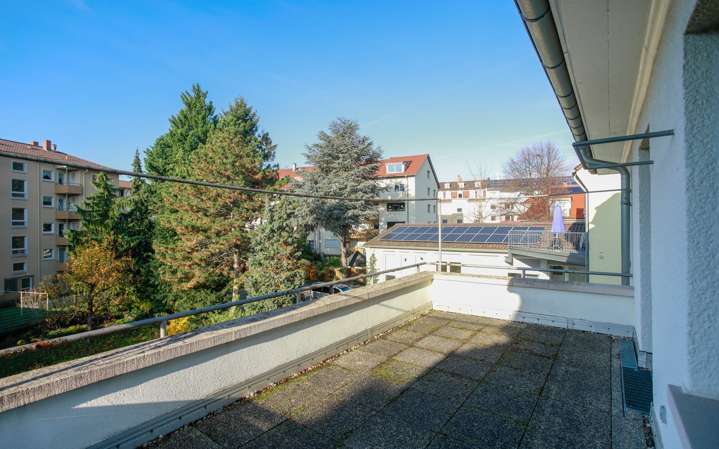 Balkon  - Rarität: Freistehendes Einfamilienhaus auf ca. 700qm großem Grundstück in der Heidelberger Weststadt