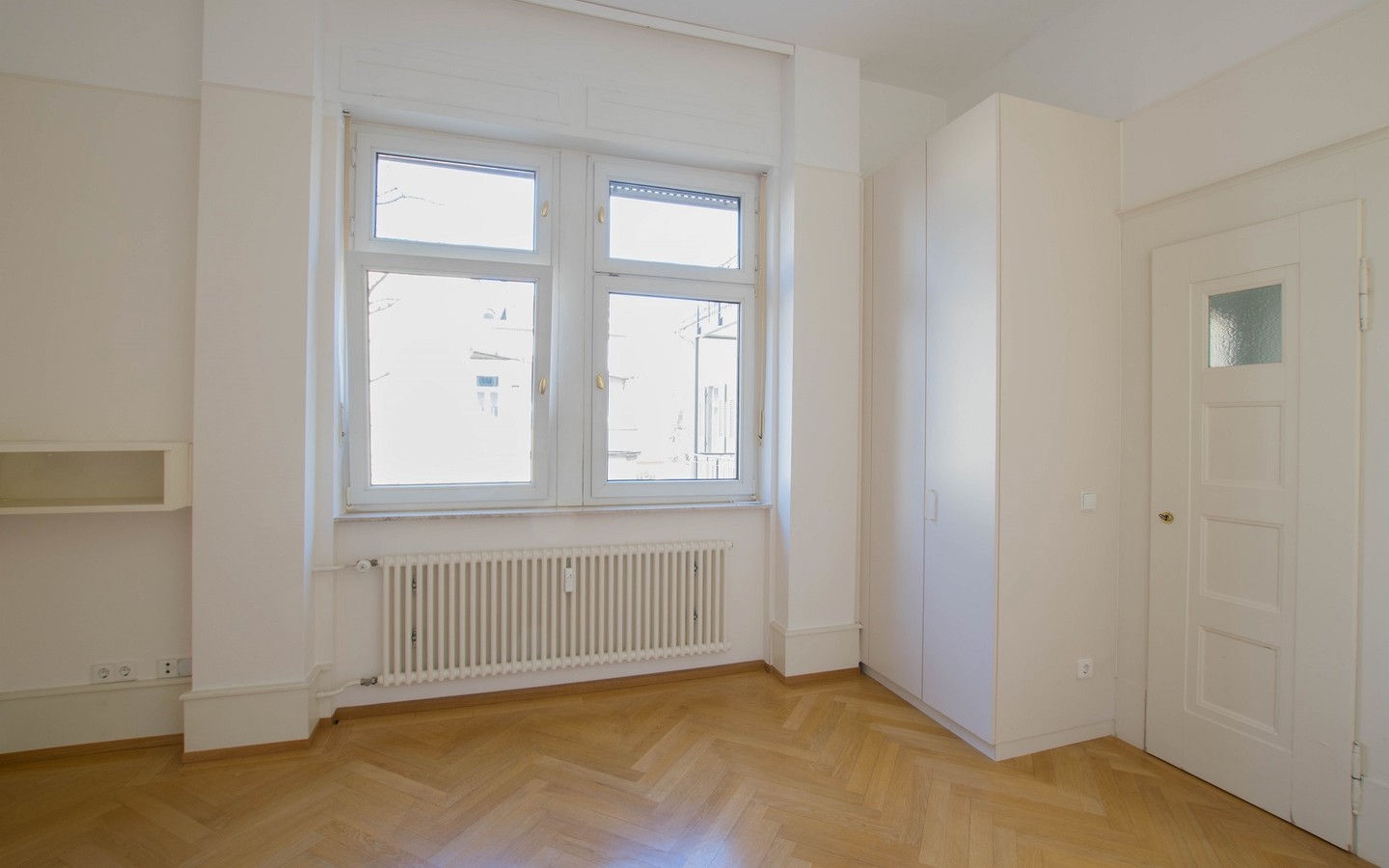 Zimmer 6 - Heidelberg-Weststadt: 6-Zimmer-Altbauwohnung in denkmalgeschütztem Anwesen