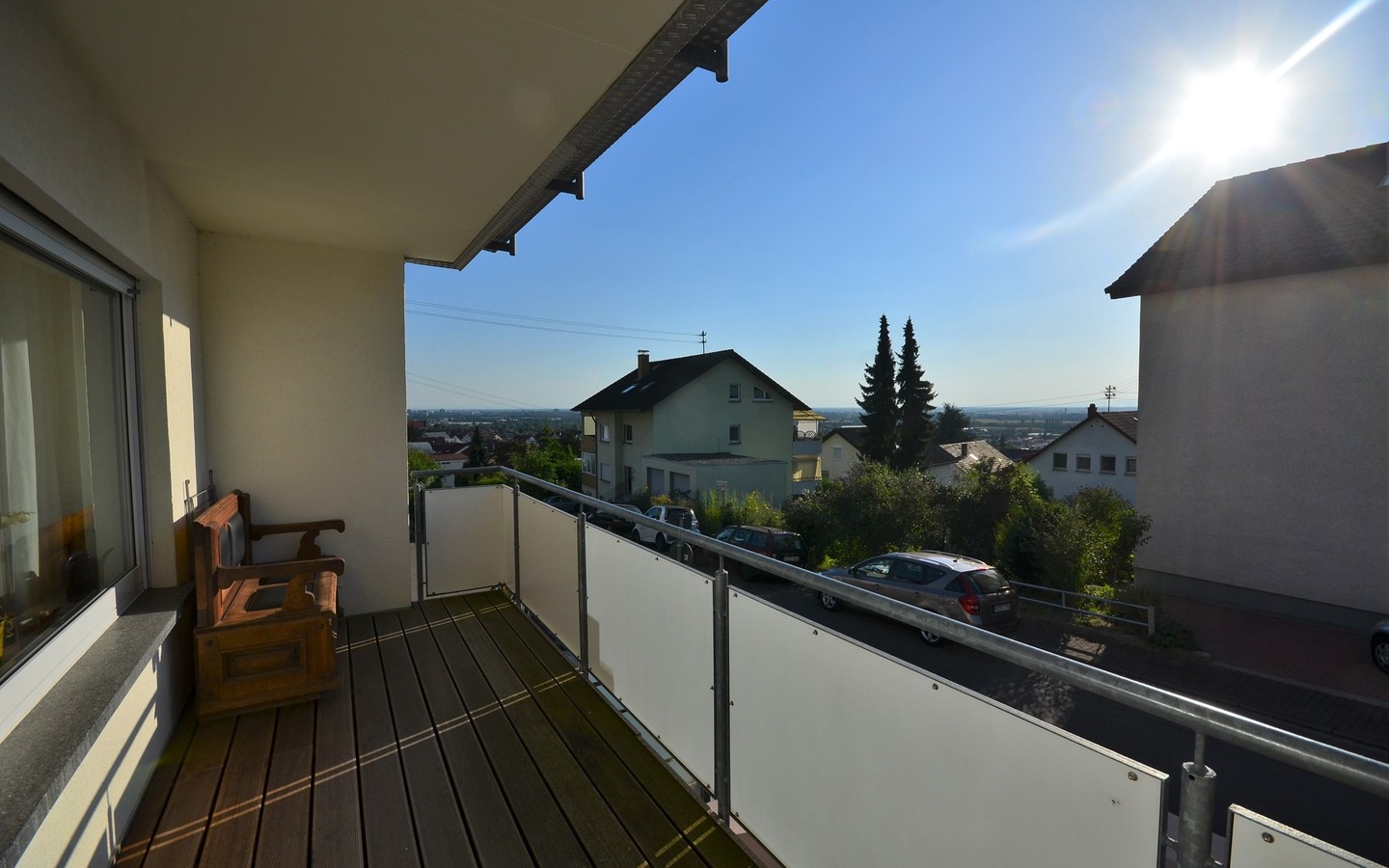 Balkon - Schöne 4 Zimmerwohnung in ruhiger Lage von Dossenheim mit Garten