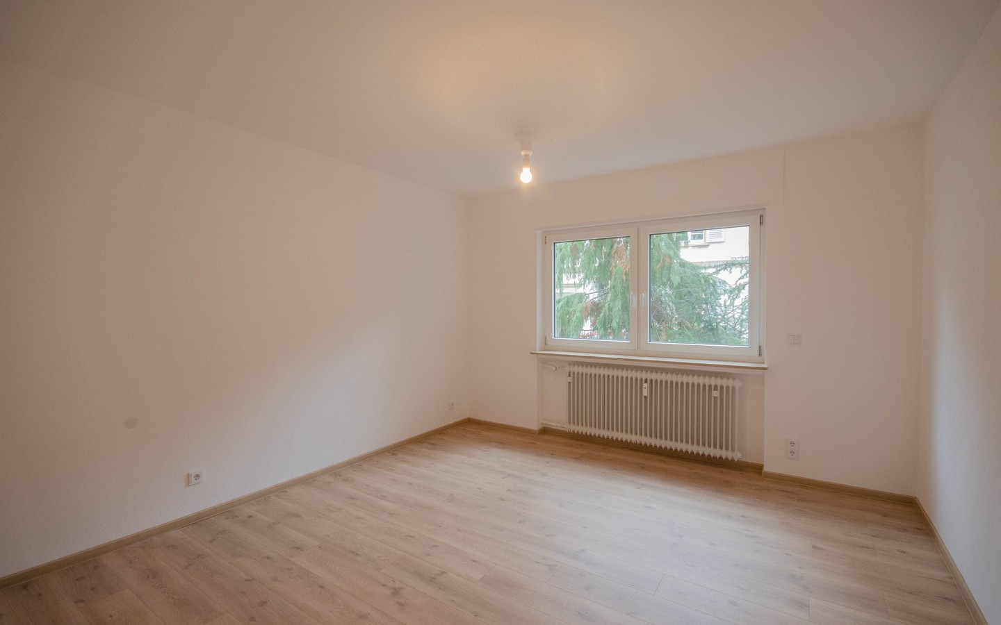 Wohnen - Ruhige, neu renovierte Singlewohnung in Handschuhsheim