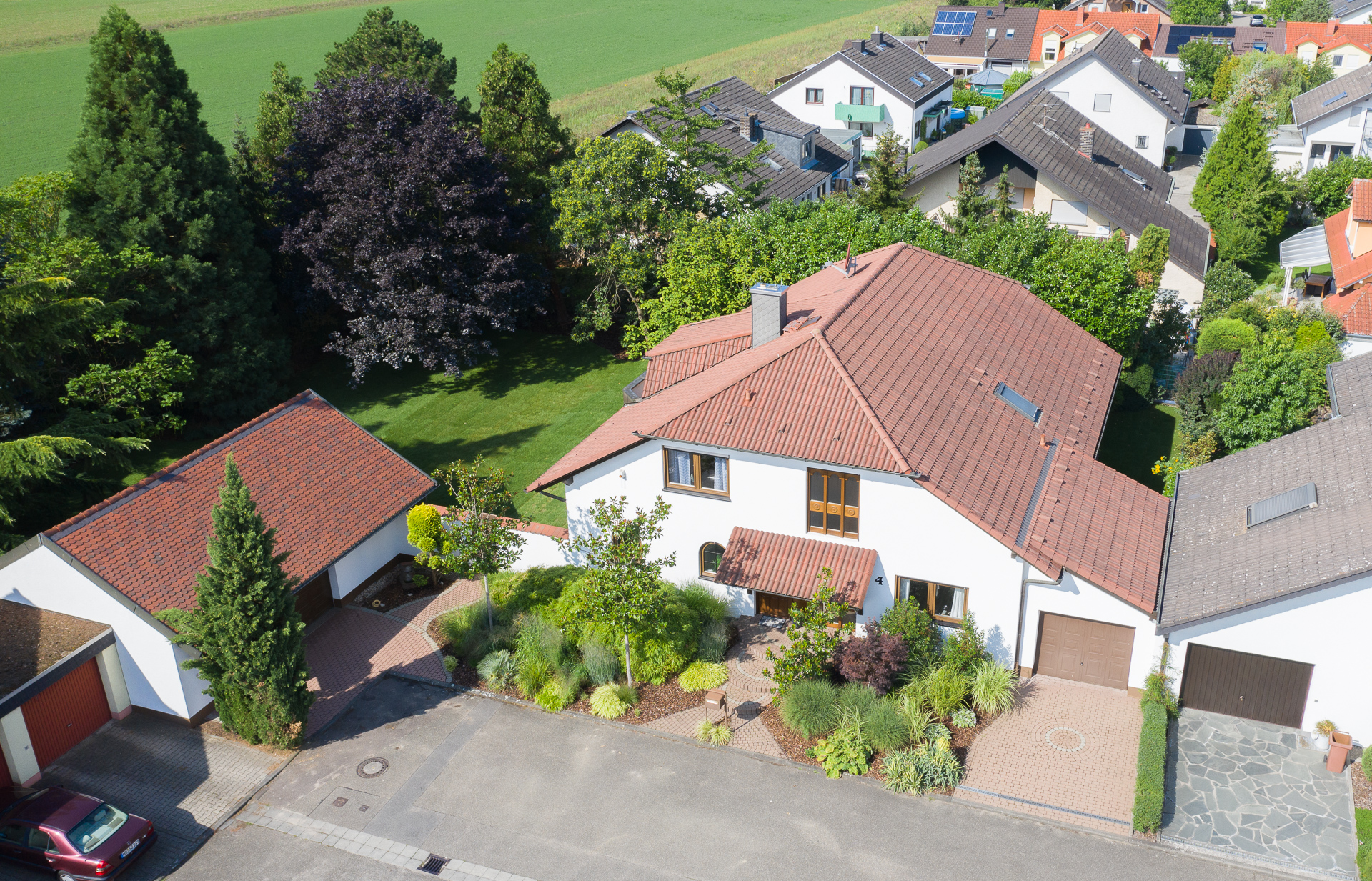 Ihr Makler für Heidelberg und Mannheim präsentiert Ihre Immobilie eindrücksvoll mit Luftbildaufnahmen durch Drohnen
