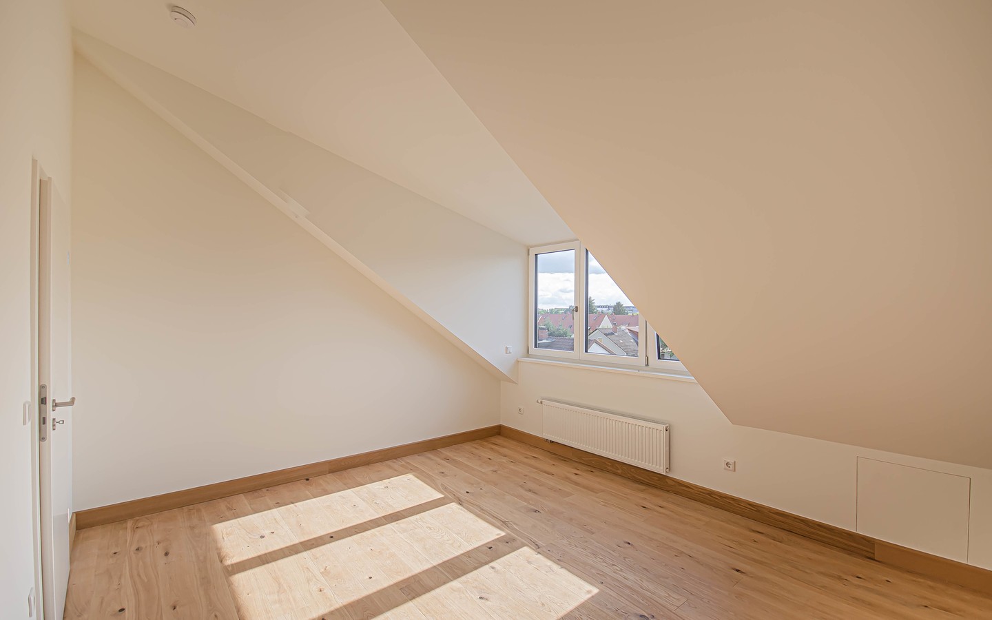 Schlafzimmer - Bezaubernde Dachgeschosswohnung in begehrter Lage - Erstbezug