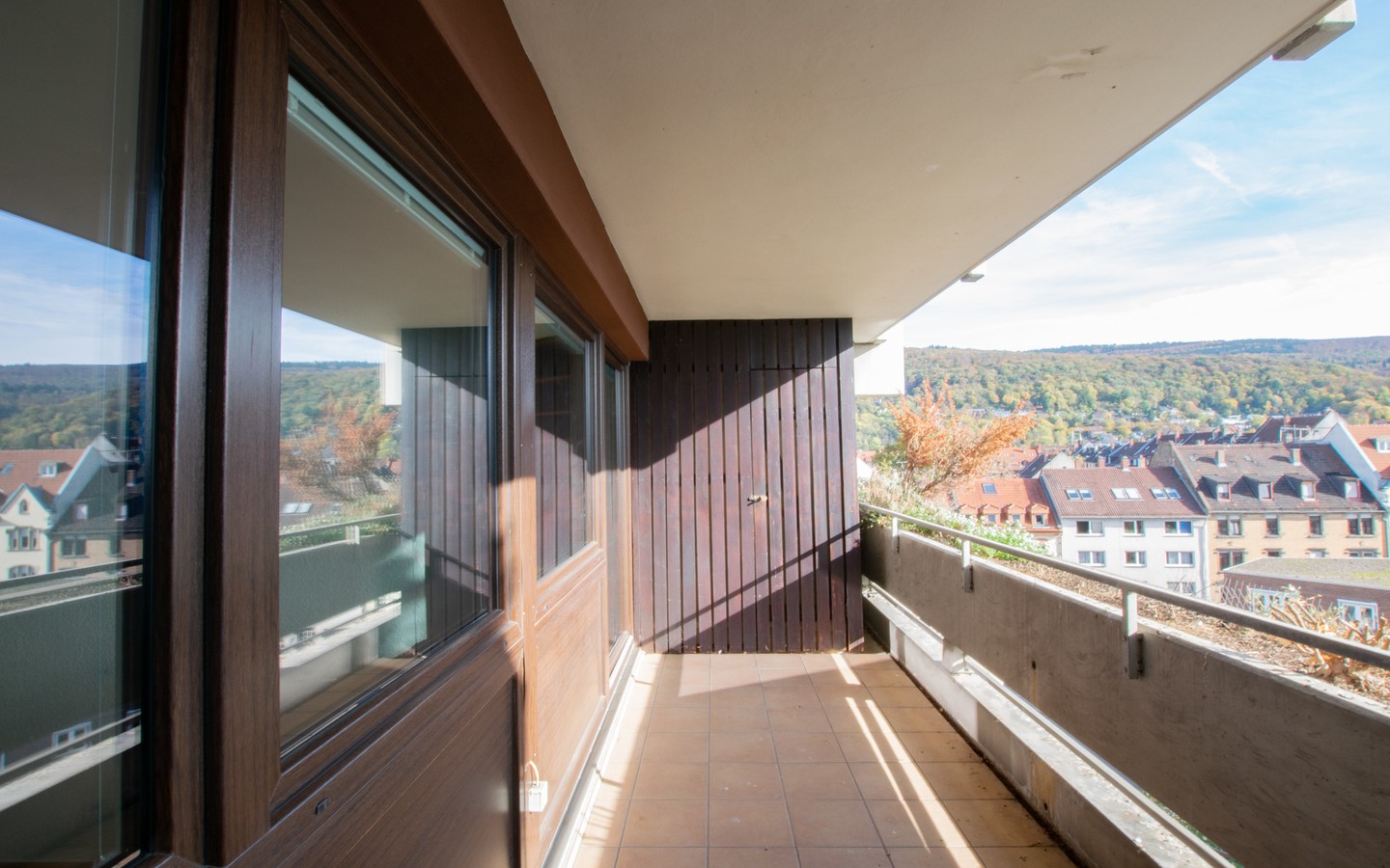 Balkon - HD-Weststadt: Zweizimmerwohnung mit Ausblick in idealer City-Lage!