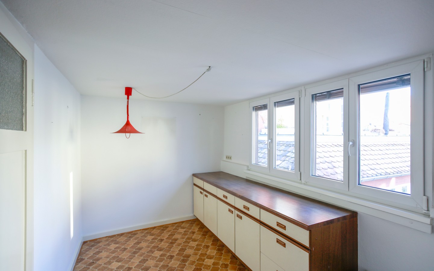 Küche DG - Rohdiamant in der Heidelberger Altstadt: Sanierungsbedürftiges Haus in der Nähe der Stadthalle