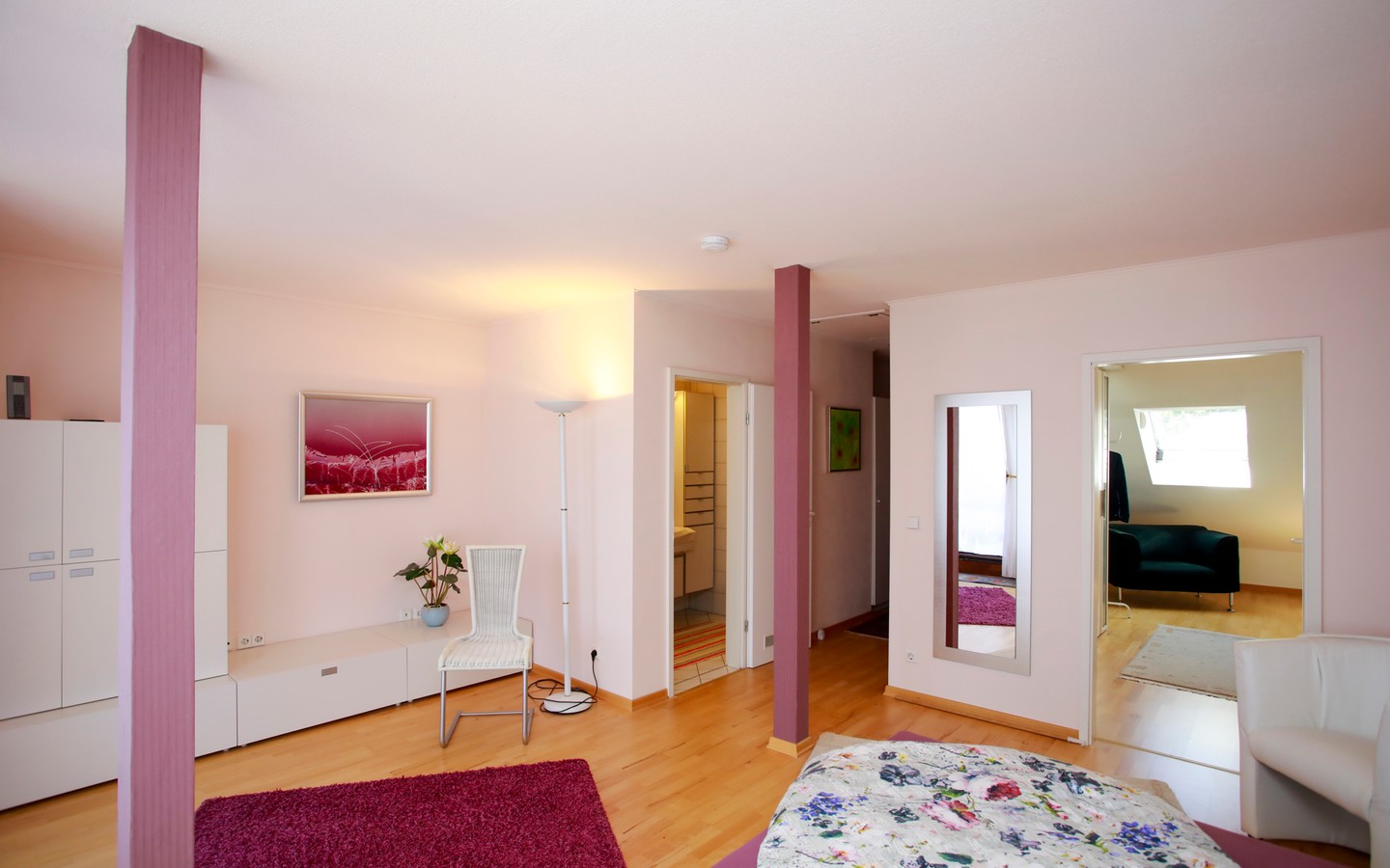 Zimmer 1 DG - Viel Platz für die Familie: Geräumiges Reihenmittelhaus mit 6 Zimmern und Garten in Wieblingen