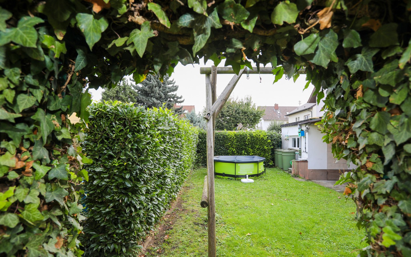 Garten - Eppelheim: MFH auf großem Erbpachtgrundstück in 
familienfreundlicher Wohnlage zur flexiblen Nutzung