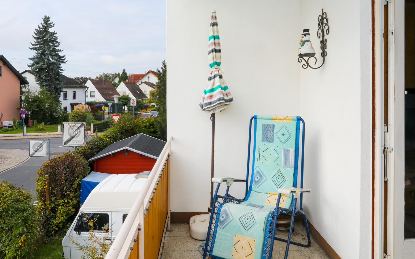 Balkon OG - Eppelheim: MFH auf großem Erbpachtgrundstück in 
familienfreundlicher Wohnlage zur flexiblen Nutzung