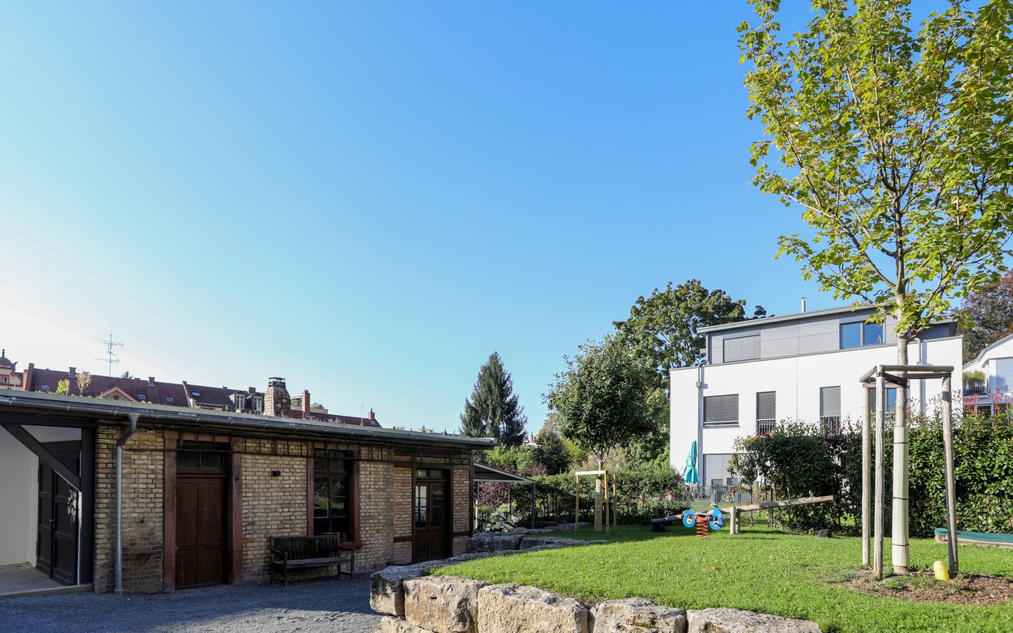 Anlage  - Neubaustandard: Traumhafte 5-Zimmer-Wohnung samt Garten und Sauna in der Heidelberger Weststadt