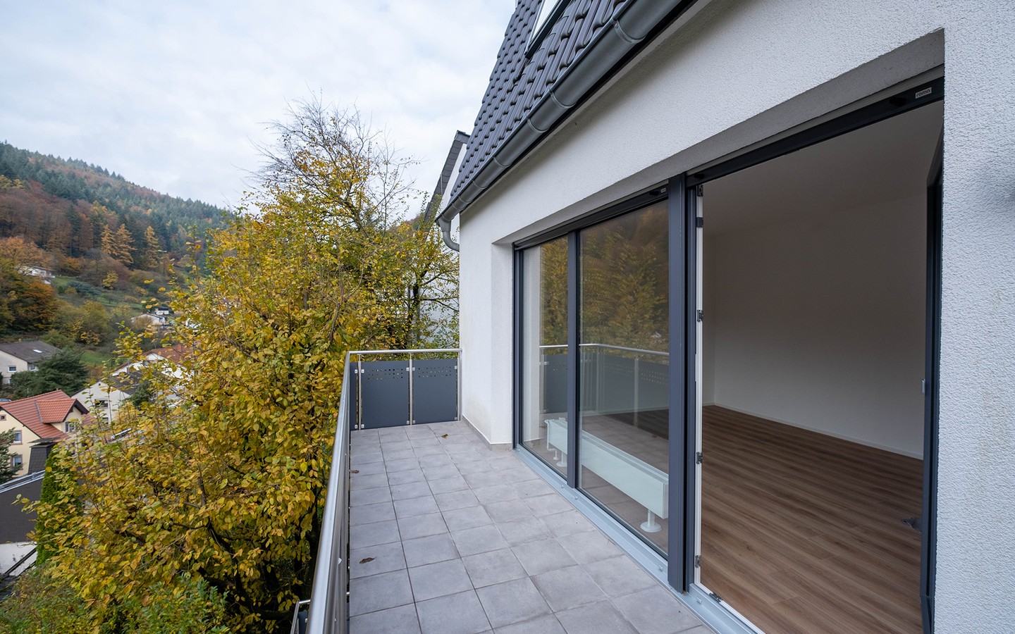 Balkon - Sanierte Doppelhaushälfte in Ziegelhausen mit vielen Extras