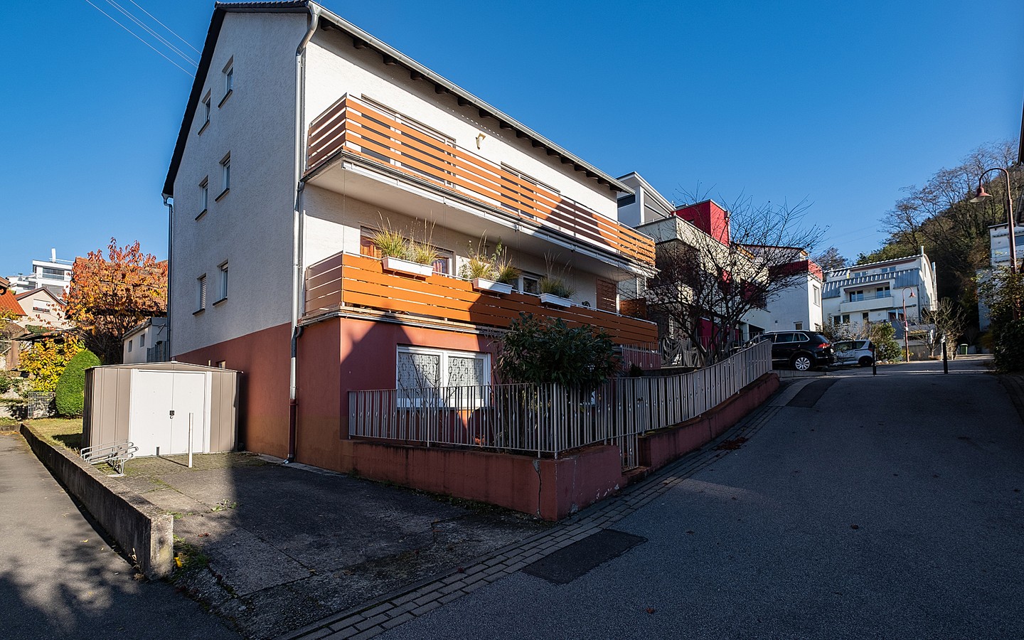 Ansicht - Dossenheim: Sanierungsbedürftige Dreizimmerwohnung mit Ausblick in begehrter Wohnlage