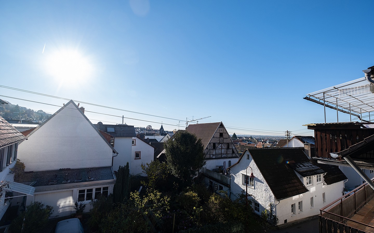 Ausblick - Dossenheim: Sanierungsbedürftige Dreizimmerwohnung mit Ausblick in begehrter Wohnlage