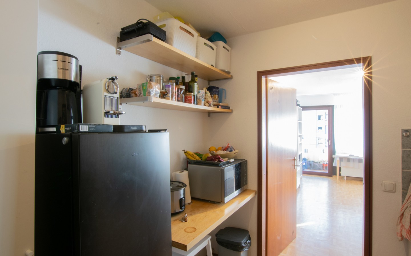 Diele - Handschuhsheim: Vermietete 1-Zimmer-Wohnung mit Loggia und TG-Stellplatz in attraktiver Lage