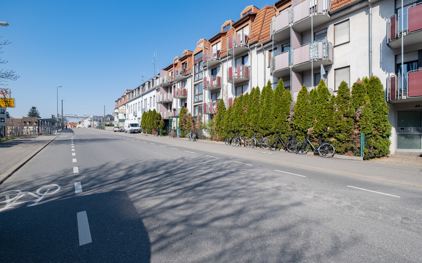 Ansicht nach Westen - HD-Kirchheim: Vermietete 1-Zimmer-Wohnung inkl. TG-Stellplatz und Terrasse