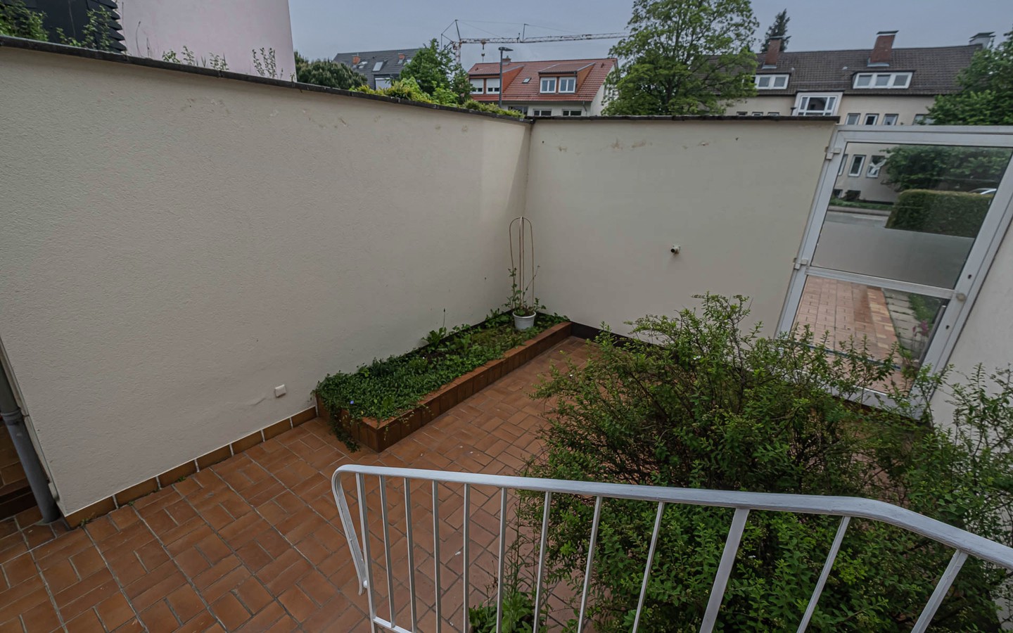 Terrasse EG - Attraktive Kapitalanlage in begehrter Wohnlage von HD-Neuenheim
