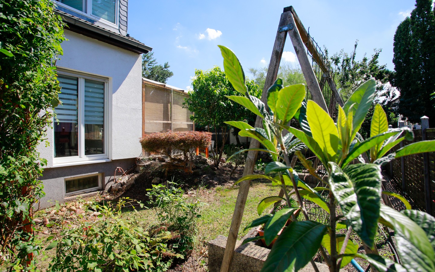 Garten - Ihr neues Zuhause in Rheinsheim: Ein- bis Zweifamilienhaus mit Garten, Terrasse und vielen Extras