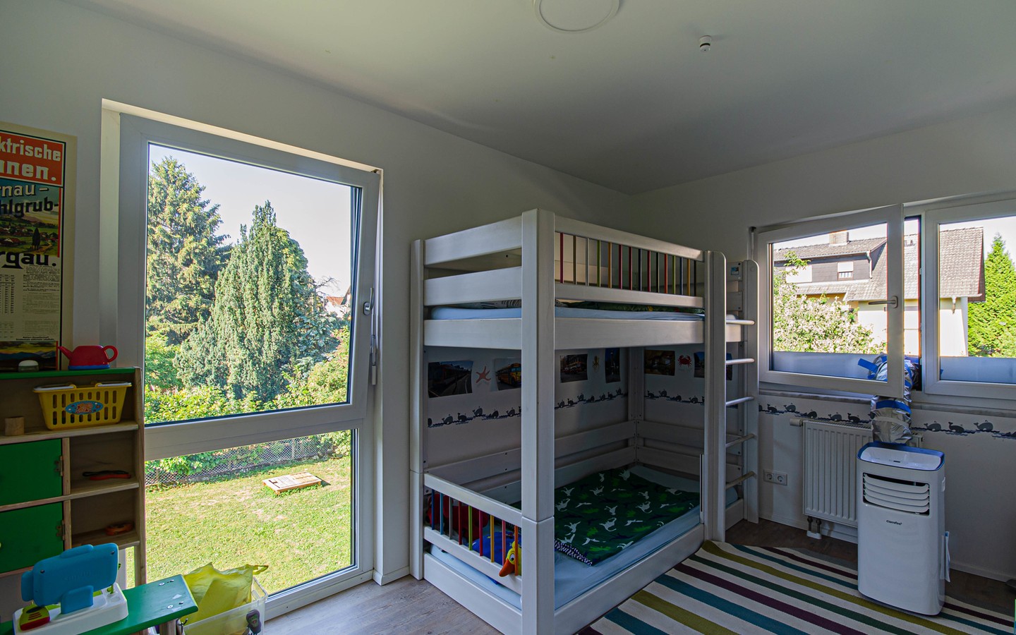 Kinderzimmer - Modernes Reihenendhaus in Eppelheim mit großem Garten