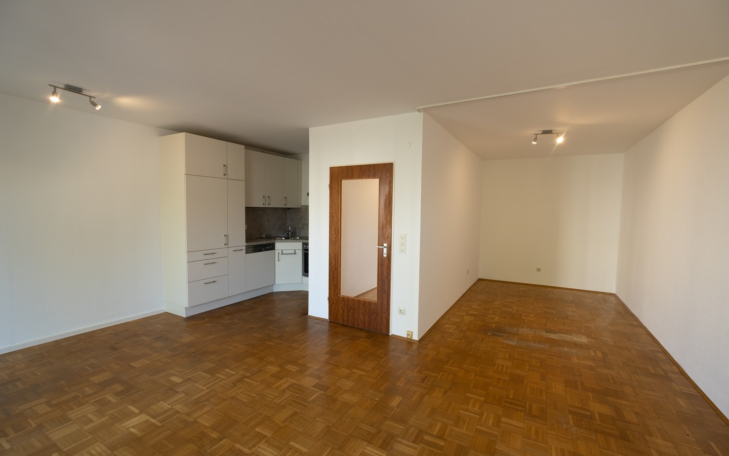 Zimmer - Helle 1,5-Zimmer-Wohnung mit Balkon in Heidelberg-Rohrbach