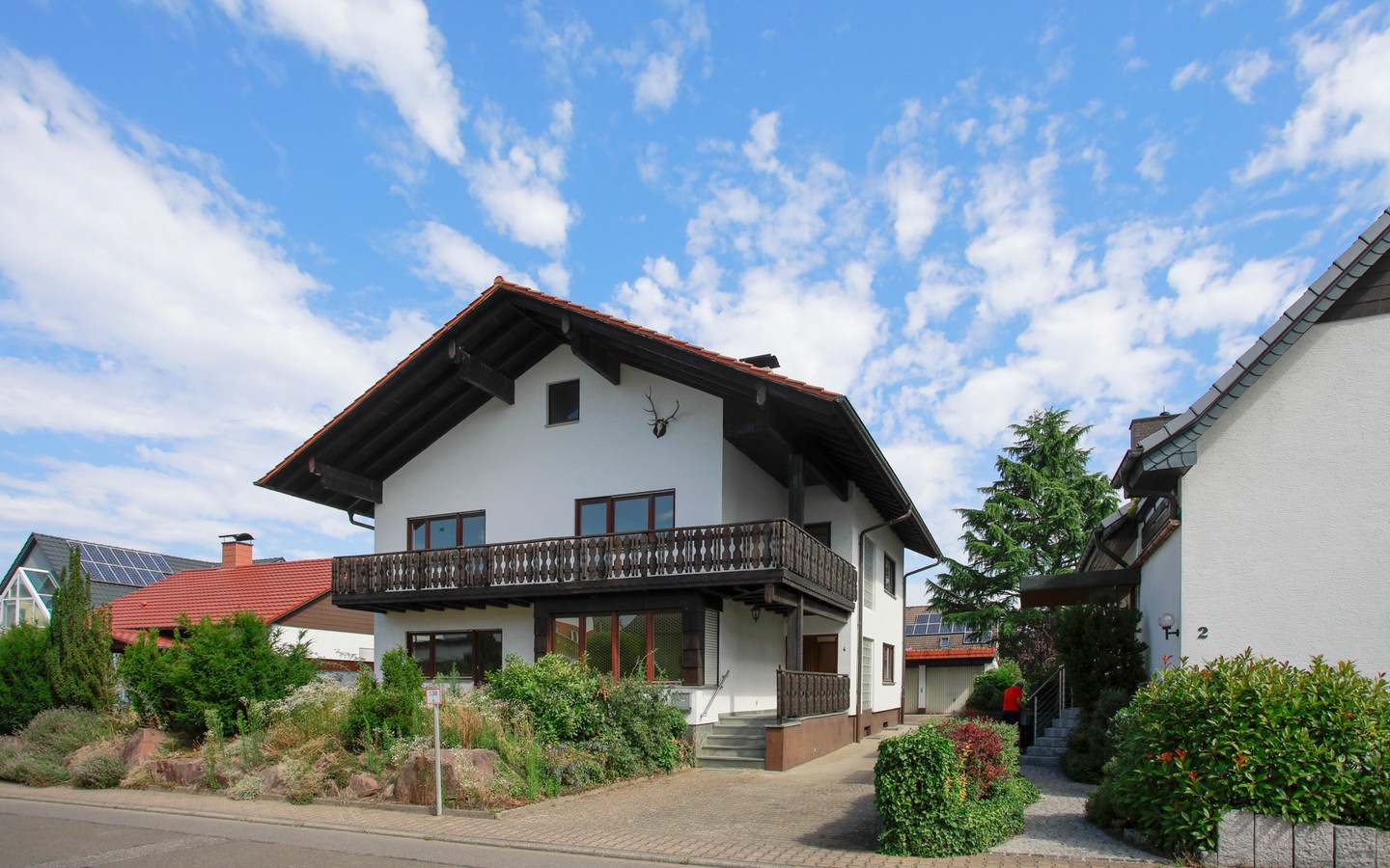 Hausansicht - Ein Zuhause zum Gestalten: freistehendes Einfamilienhaus in begehrter Wohnlage von Walldorf