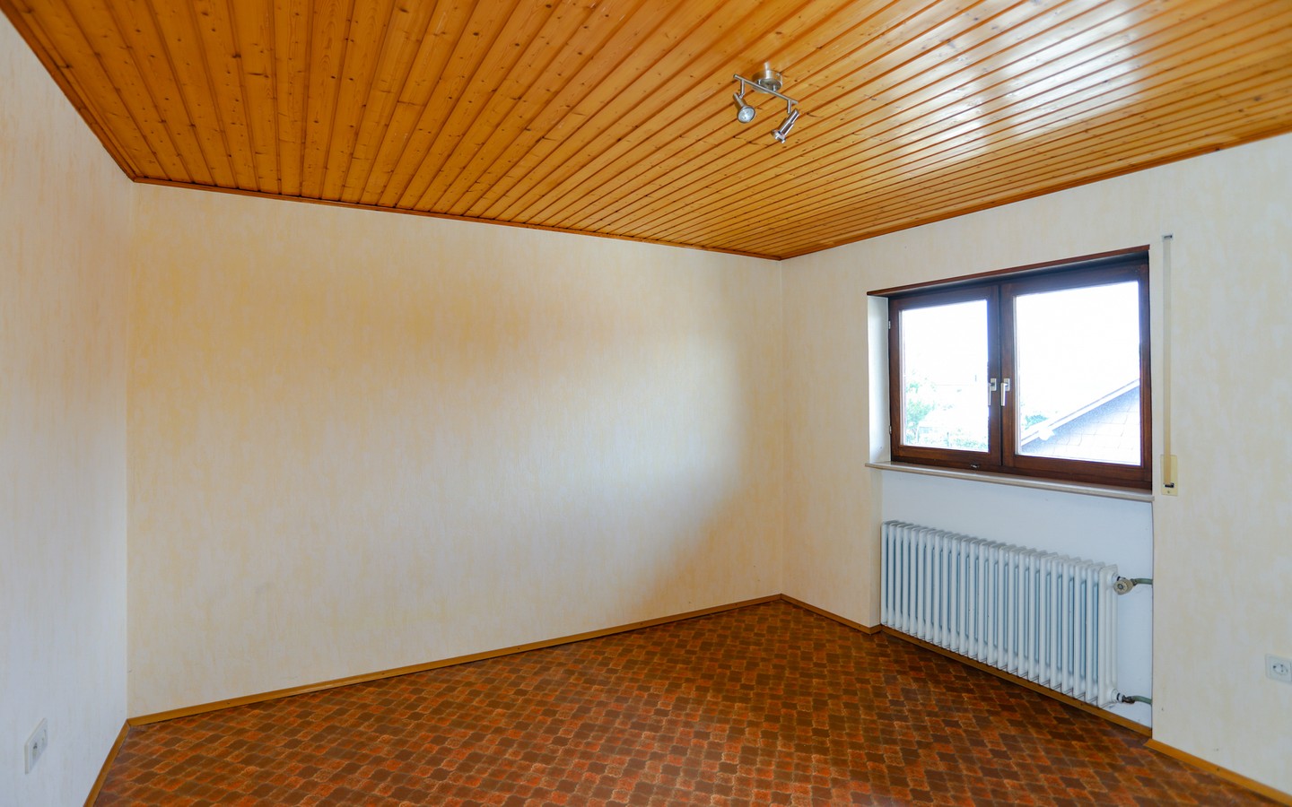 Zimmer OG - Ein Zuhause zum Gestalten: freistehendes Einfamilienhaus in begehrter Wohnlage von Walldorf