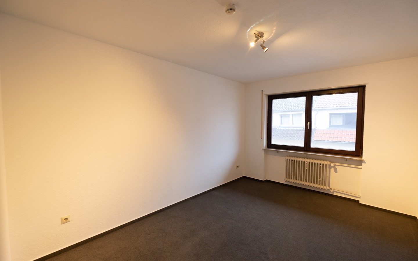 Zimmer 2 - Helle 2-Zimmer-Wohnung im Heidelberger Stadtteil Rohrbach