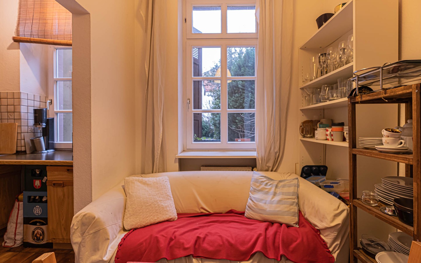Wohnzimmer - Kapitalanleger aufgepasst: Tolle 2,5-Zimmer-Wohnung mitten in der Heidelberger Altstadt