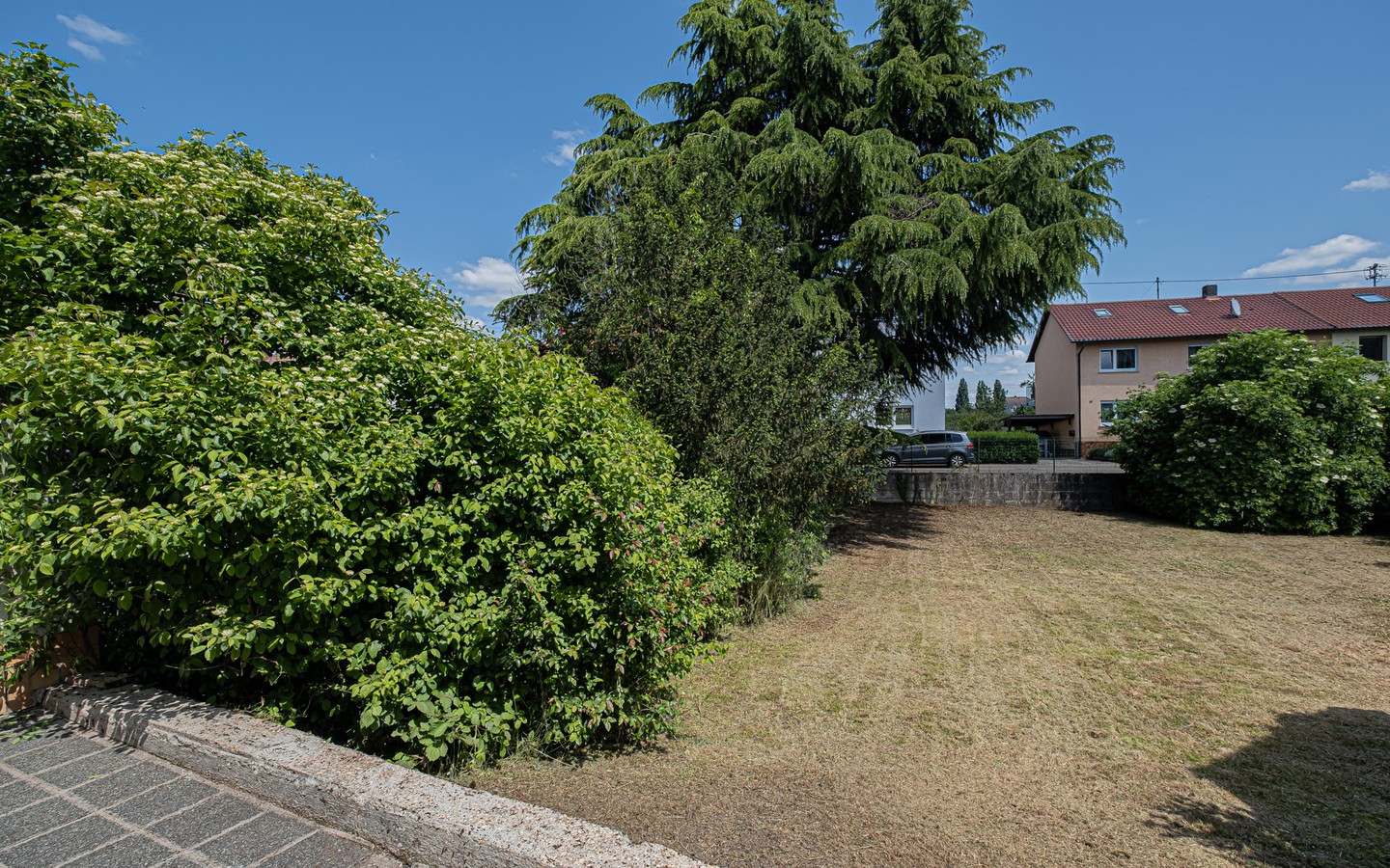 Garten - Edingen-Neckarhausen: Haus mit viel Potenzial auf großem
Grundstück