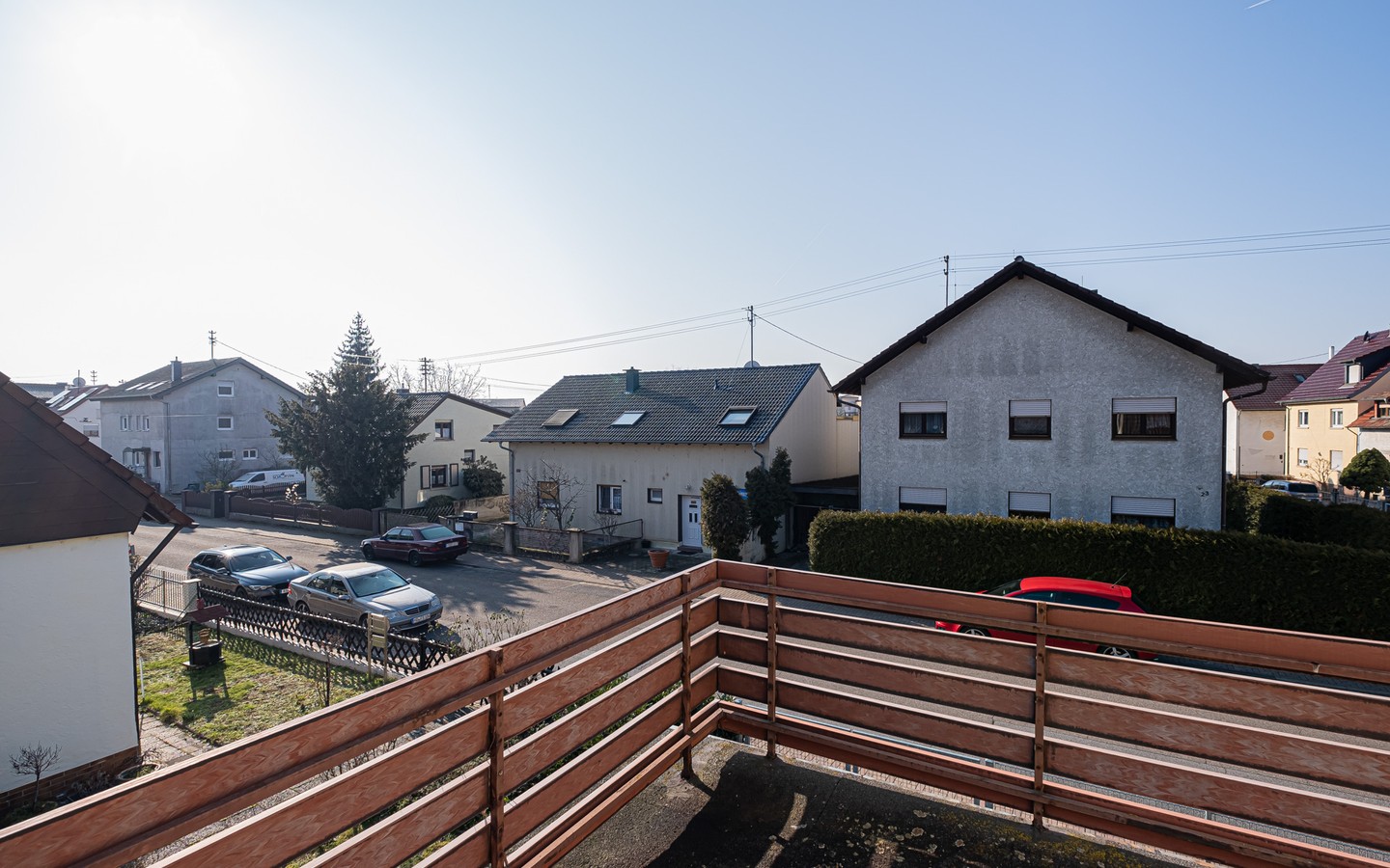 Terrasse - Edingen-Neckarhausen: Haus mit viel Potenzial auf großem
Grundstück