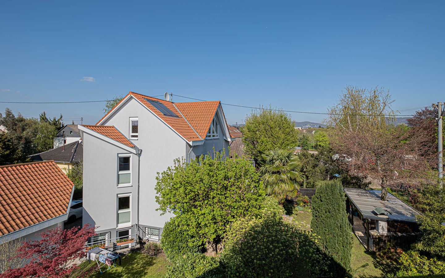 Ausblick - Edingen-Neckarhausen: Ein charmantes Haus für junge Familien in beliebter Lage